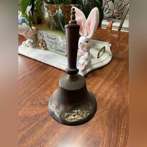 Old Metal Bell Farmhouse Vintage Dinner Bell